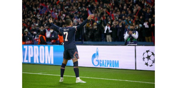 La maglia numero 7 eredita lo stesso spirito calcistico